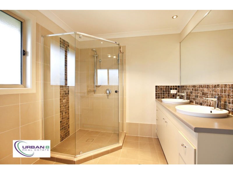 42 Rise Place, Moggill QLD 4070